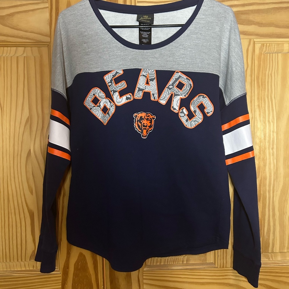 Chicago Bears NFL Juniors Collection Shirt. Size XL